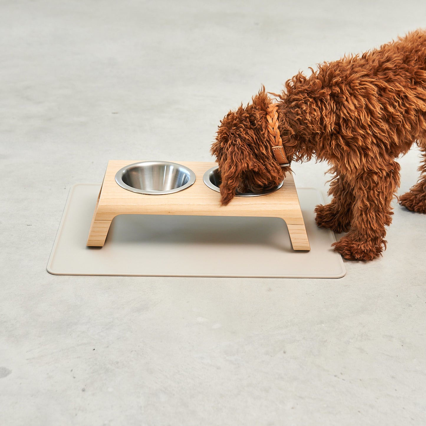 MiaCara • Tova Dog Placemat (greige)