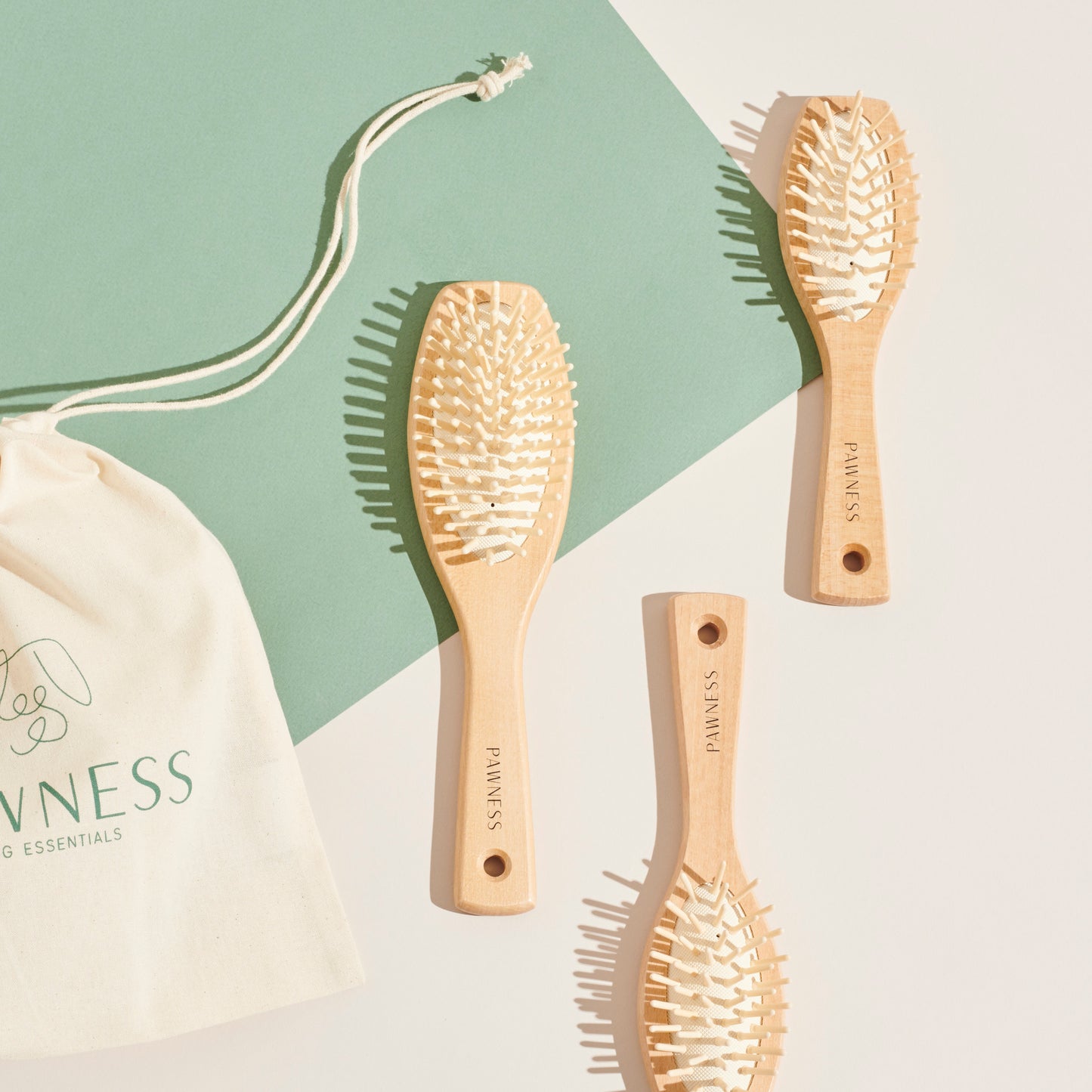 Pawness • Vegan Wooden Brush